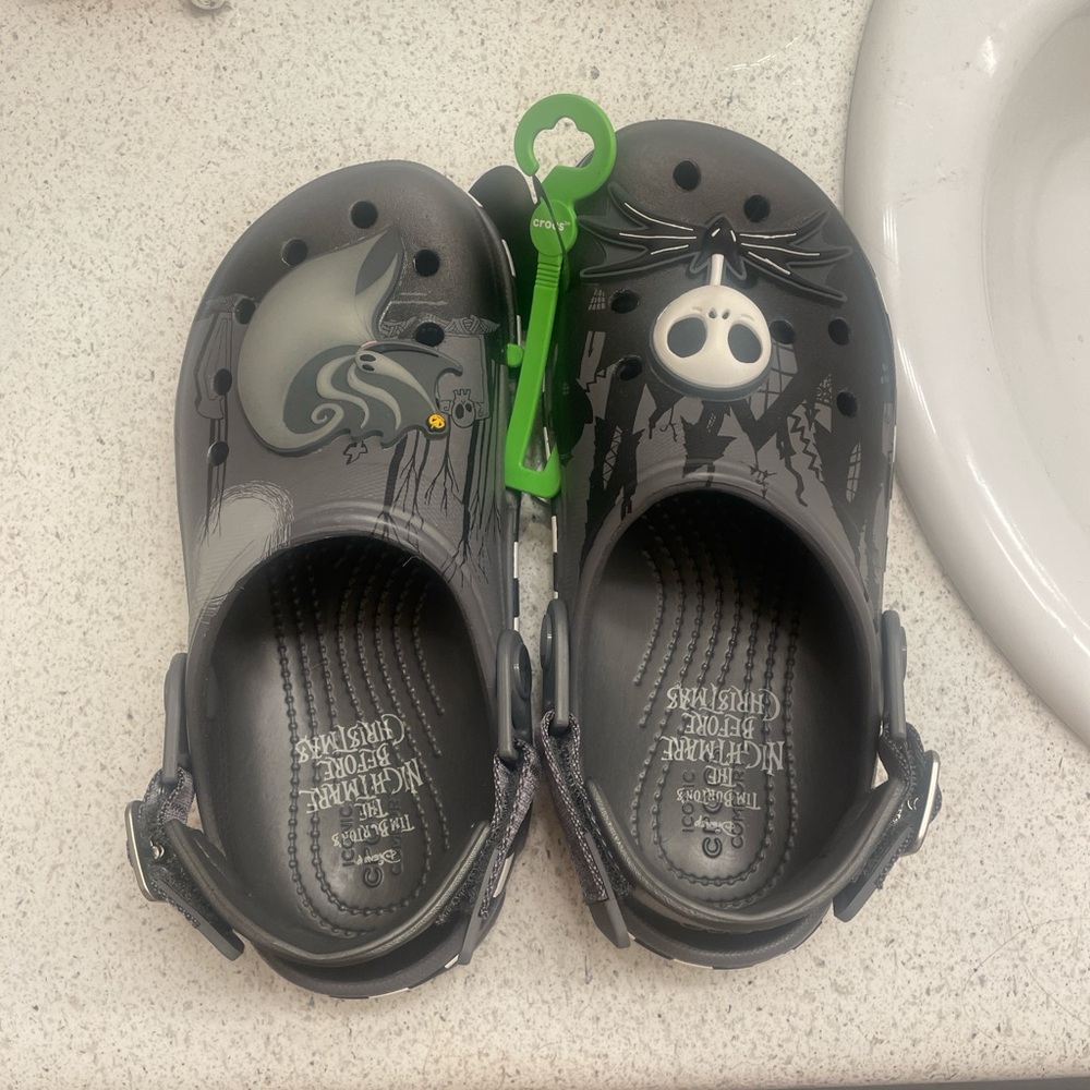 Gray Sandals with Playful Design and Ventilation nightmare before Christmas